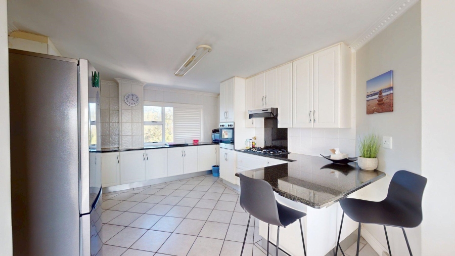2 Bedroom Property for Sale in Brookes Hill Eastern Cape